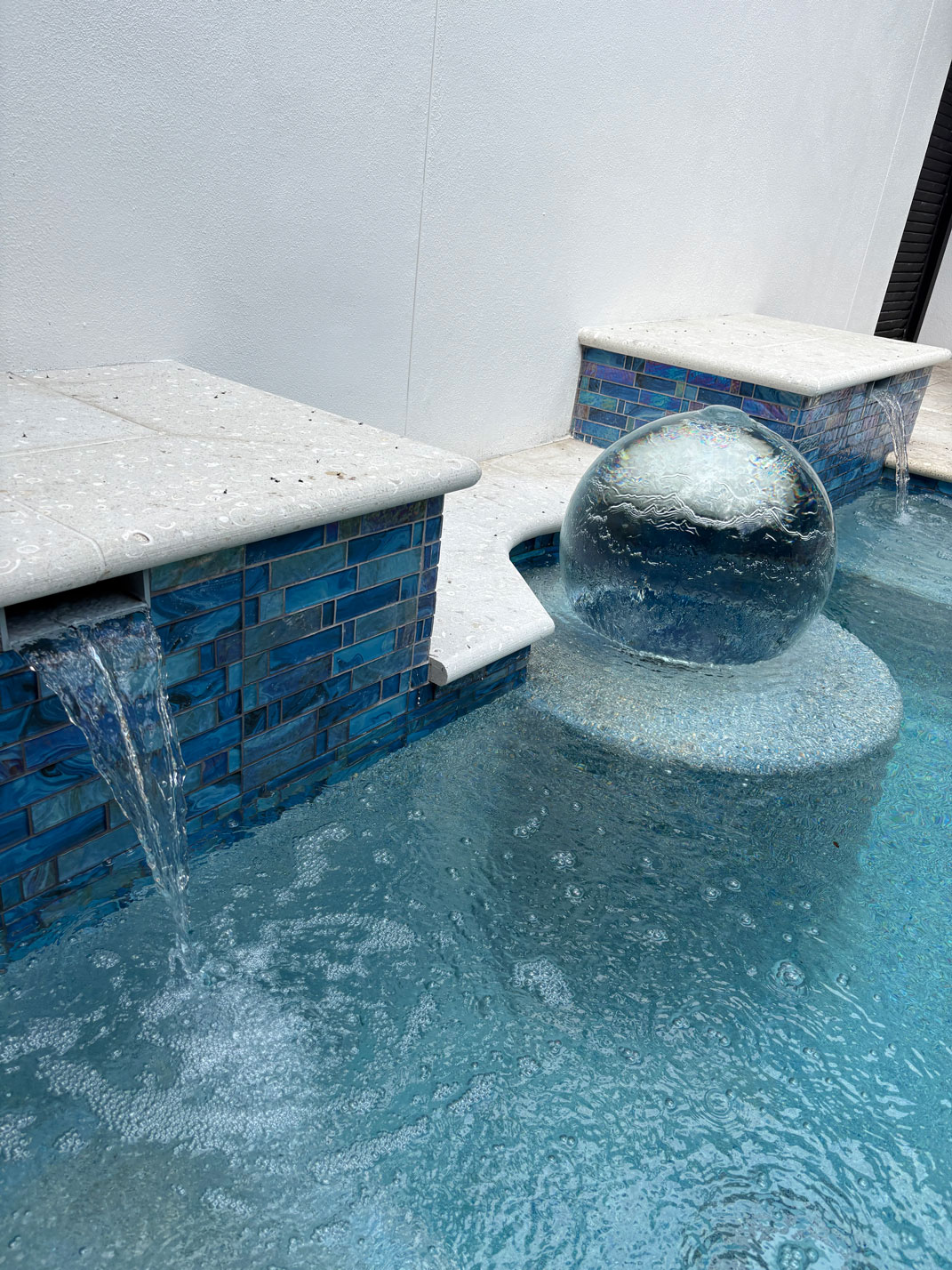 Pool Water Feature